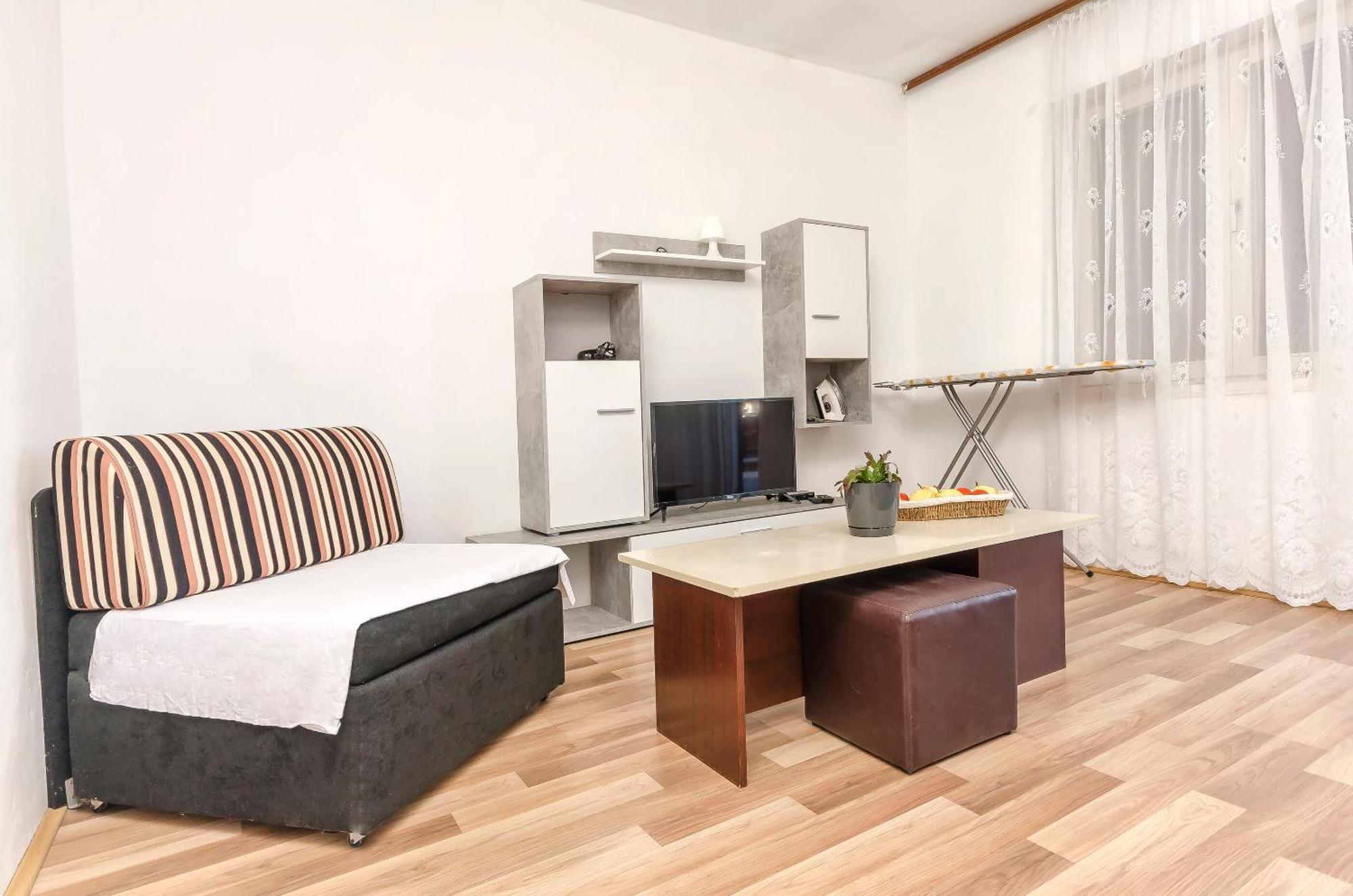 Apartment Branka Tisno Exterior photo