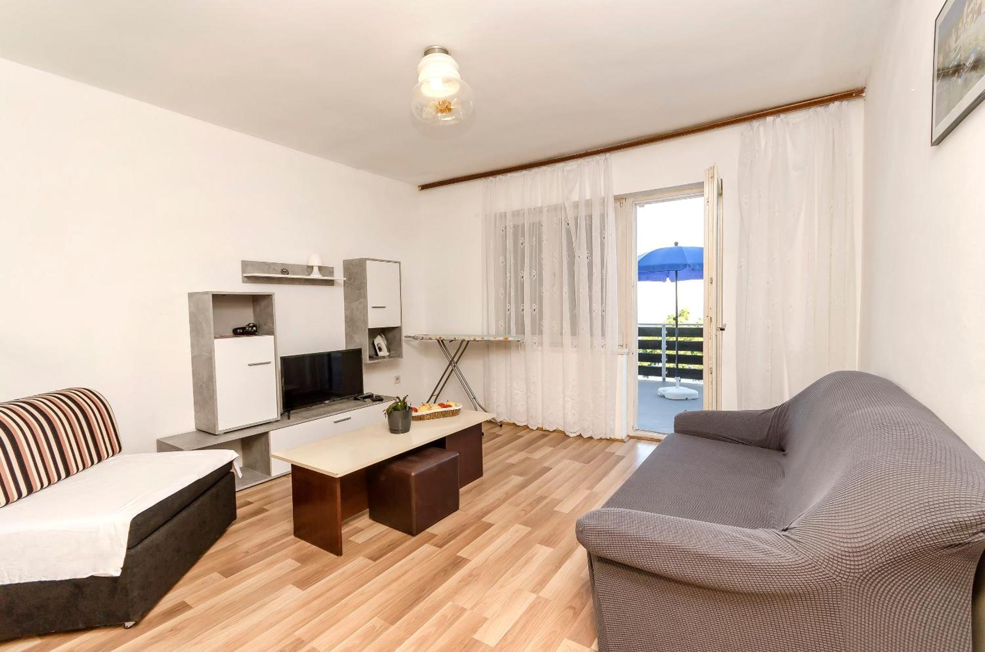 Apartment Branka Tisno Exterior photo