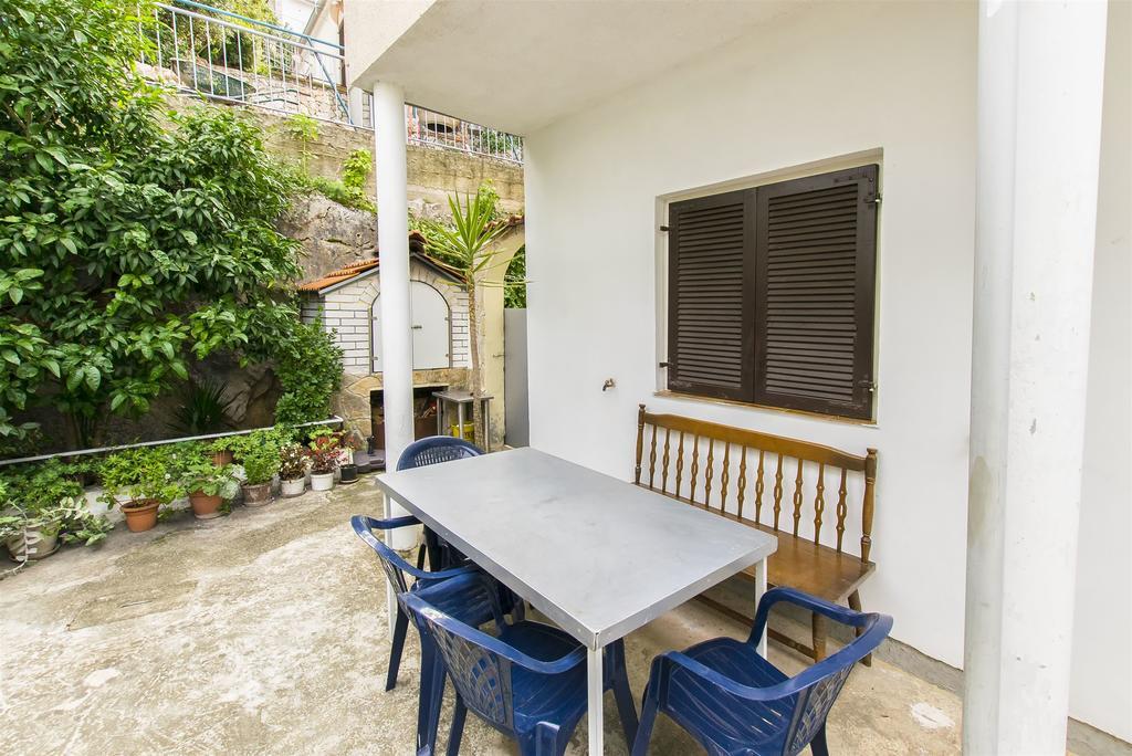 Apartment Branka Tisno Exterior photo